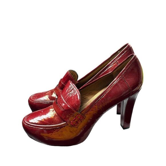Me Too Red Patent Leather High Heel Loafers Size 8 - Picture 4 of 9